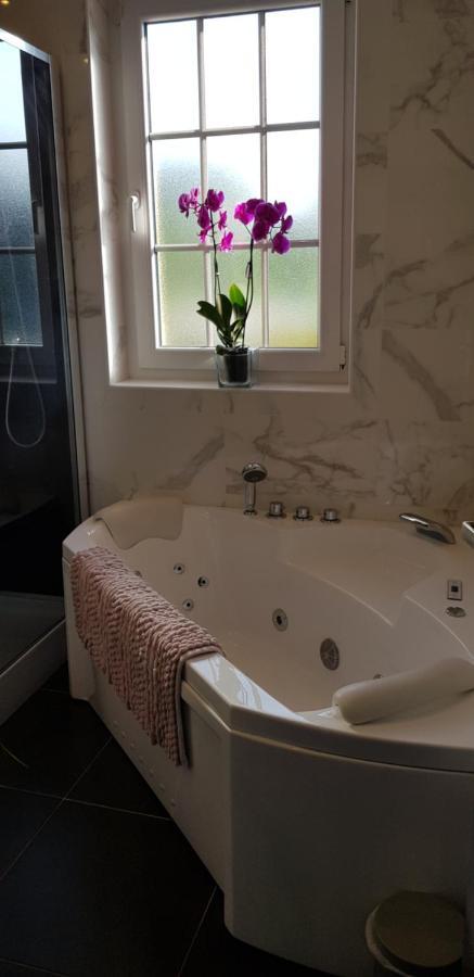 Vieille Fermette Bnb Chambre Prive Waben Exteriör bild